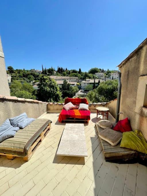 Charmante Maison De Village Au Pied Du Luberon Cabrieres-d'Aigues Exterior photo
